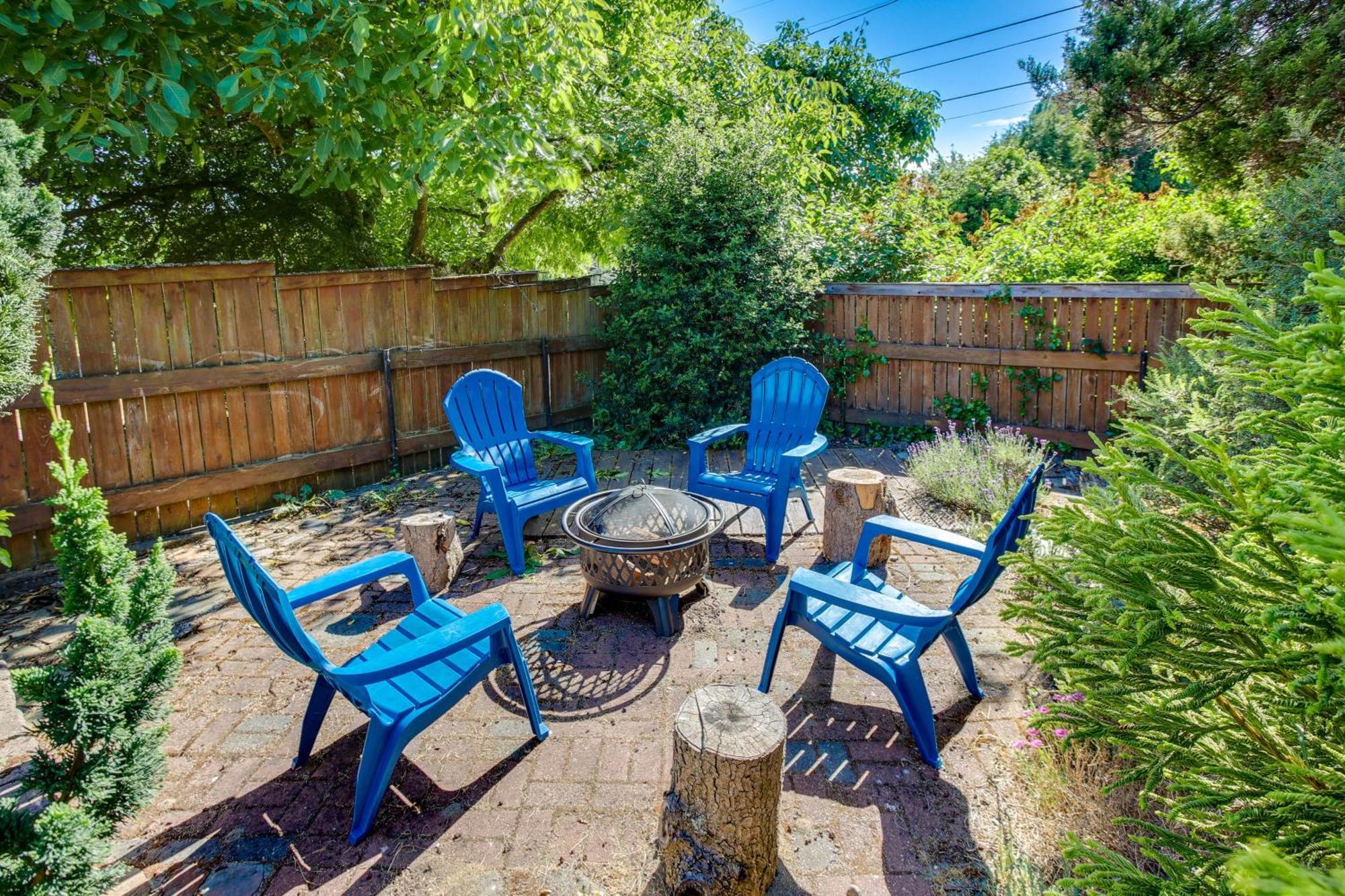 Updated Tacoma Home With Fire Pit! Extérieur photo